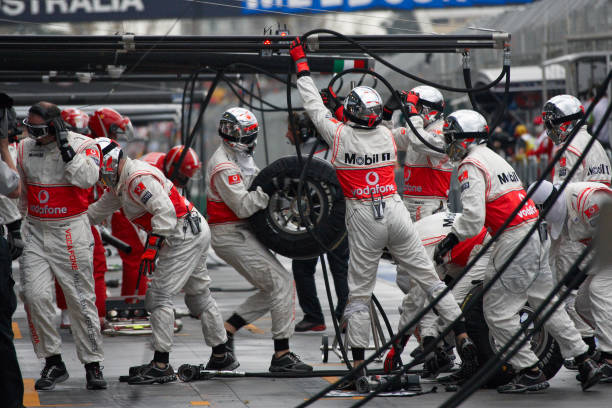 Mechanic changing tire