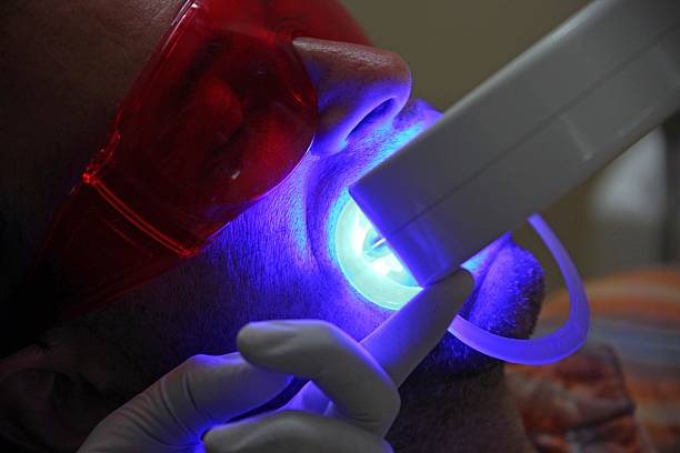 Dental surgeon consultation