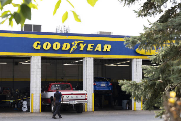 Tire shop service bay