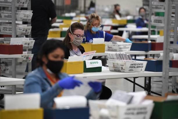 Checking ballot envelope